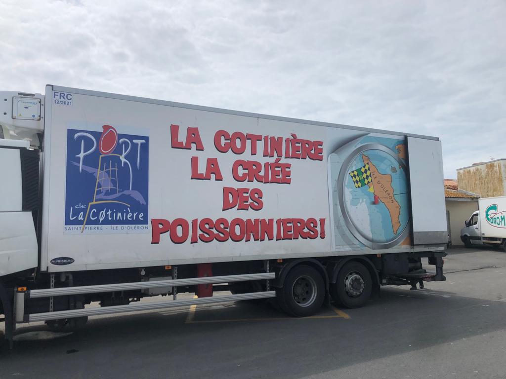 lacotiniere.camion.criee.jpg